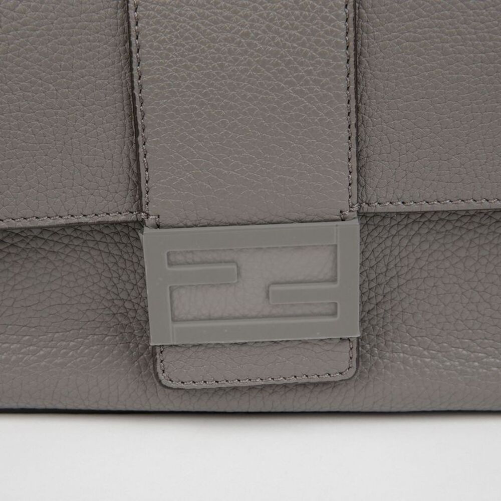 Baguette Medium Shoulder Crossbody Bag - Picture 3 of 10